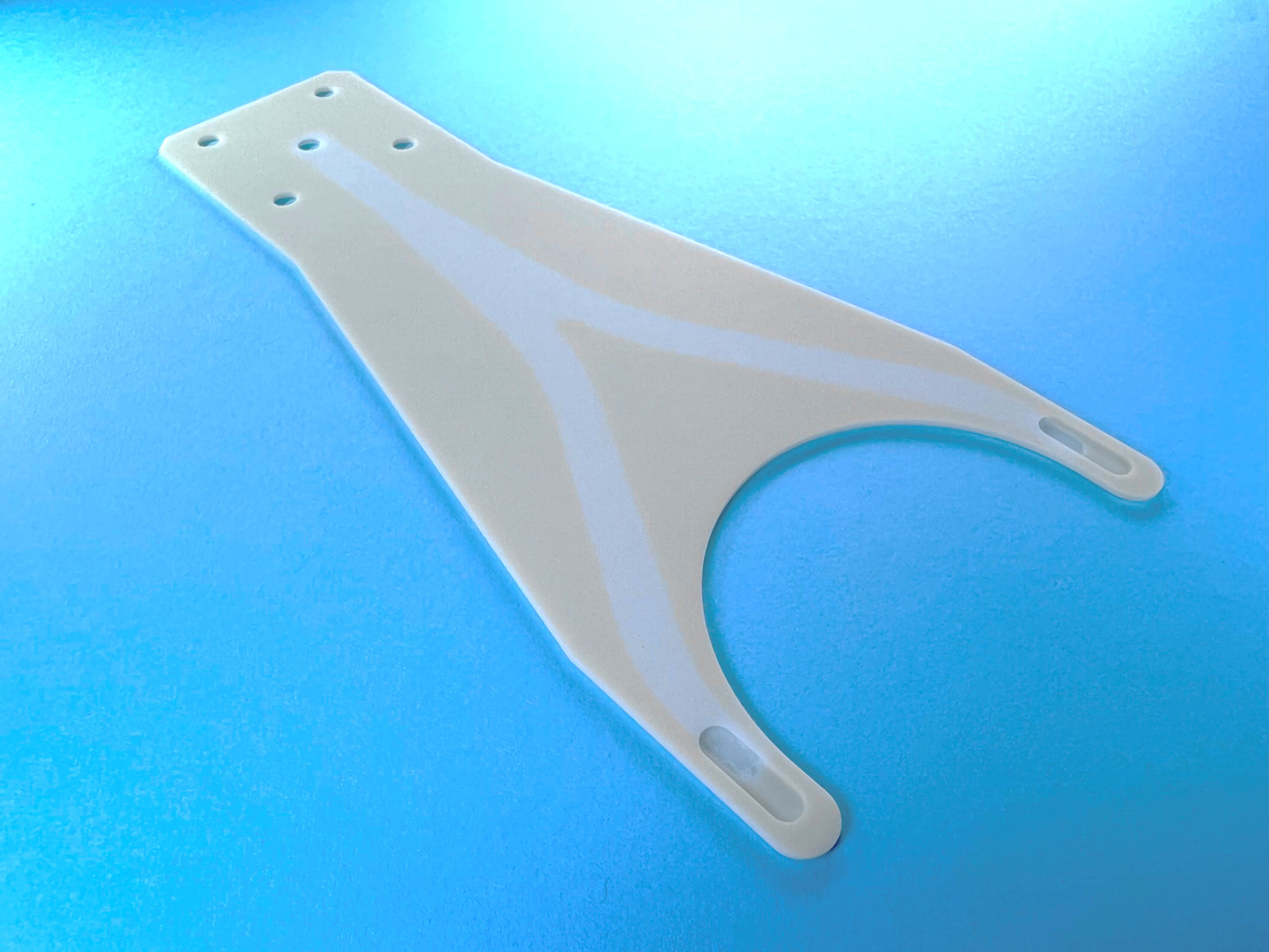 UniZac-air® (ユニザックエア)　厚さ1 mm 吸着ハンド（3～8インチ用）|セラミックスデザインラボ